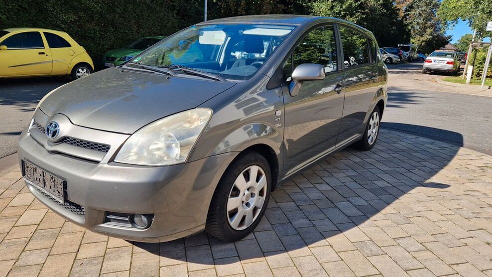 Toyota Corolla Verso 283.000 km 3.450 € Norderstedt b. Hamburg 22848