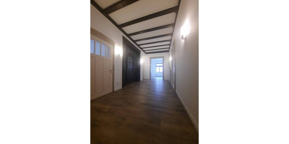 Zimmer Zwickau Pölbitz - 5 Zimmer, 156 m&sup2;, 1.095&euro; | Angebot:26170929