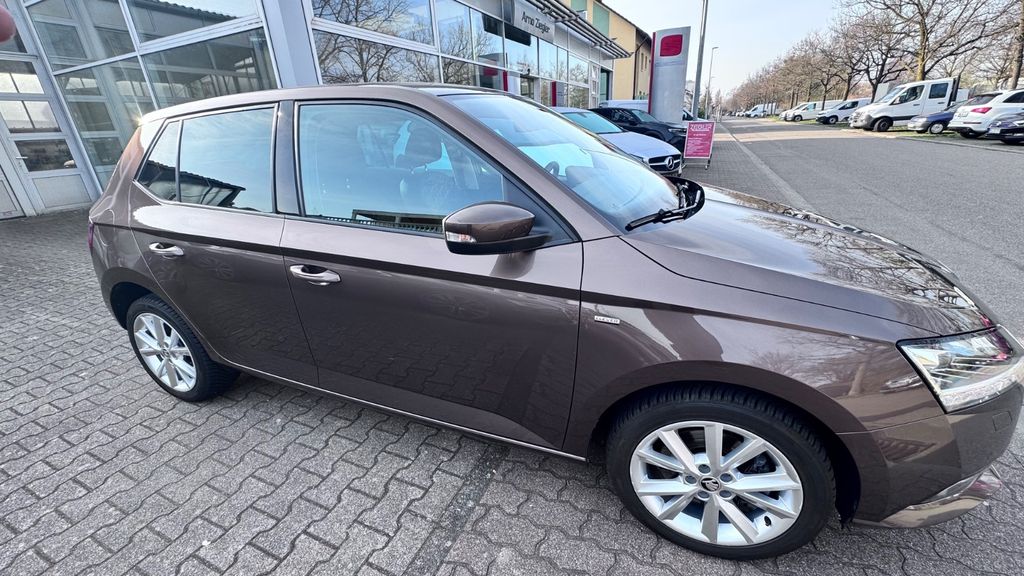 Skoda Fabia 66.600 km 15.350 &euro; Hockenheim 68766