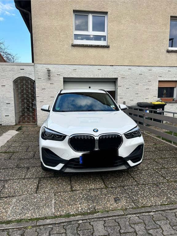 X1