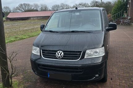 VW T5 Multivan 244.000 km 15.499 &euro; Schermbeck 46514