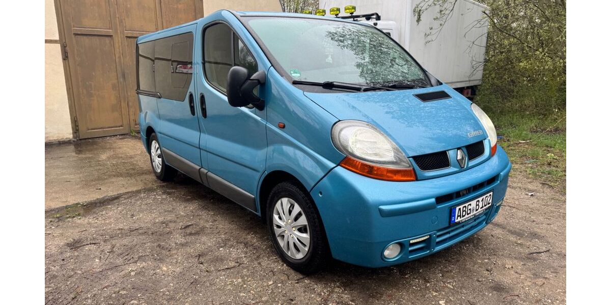 Renault Trafic 232.600 km 7.200 &euro; Meuselwitz 04610