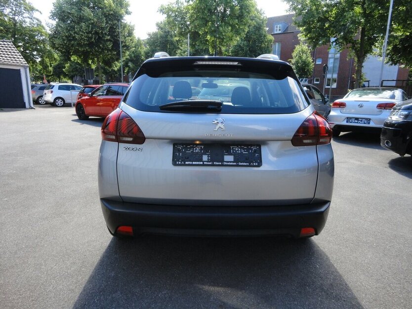 Peugeot 2008 Active 1,2 Klima SHZ PDC Allwetter 60.000 km 8.990 € Neuss 41462