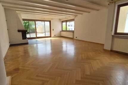 Wohnung Darmstadt Darmstadt-Mitte - 5 Zimmer, 150 m&sup2;, 1.485&euro; | Angebot:27339751