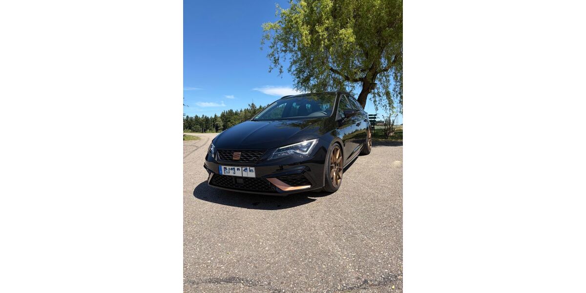 Seat Leon 13.928 km 30.999 &euro; Zeilarn 84367