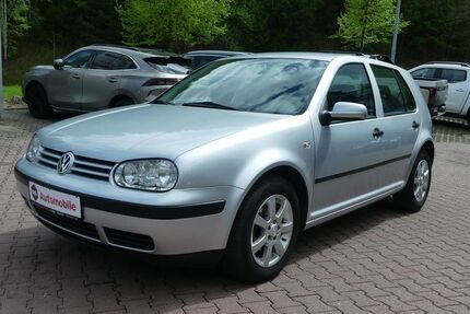 VW Golf 73.200 km 5.990 &euro; Schneeberg 08289
