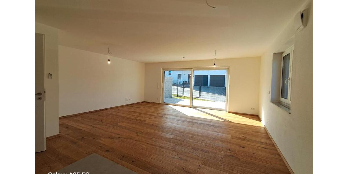 Erdgeschoßwohnung Landau an der Isar - 4 Zimmer, 112 m&sup2;, 465.000&euro; | Angebot:26822051