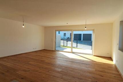 Wohnung Landau an der Isar - 4 Zimmer, 112 m&sup2;, 465.000&euro; | Angebot:26822051