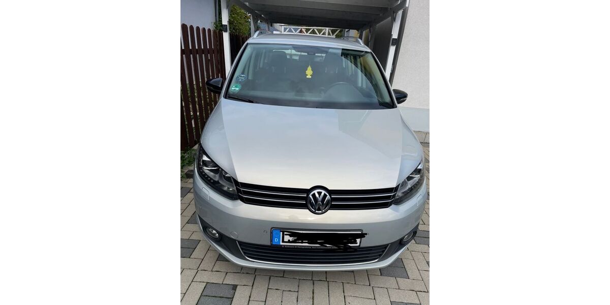 VW Touran 184.000 km 9.500 &euro; Leipzig 04318