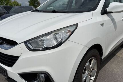 Hyundai ix35 162.000 km 6.600 &euro; Wildau 15745