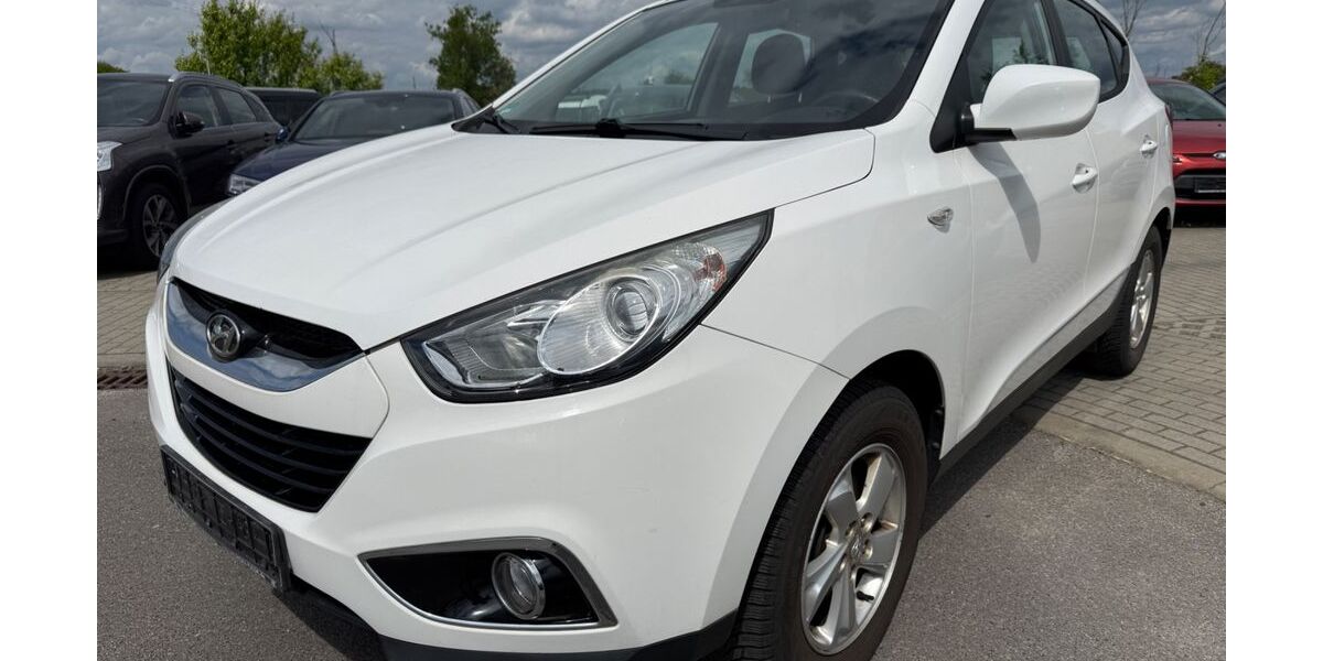 Hyundai ix35 162.000 km 6.700 &euro; Wildau 15745