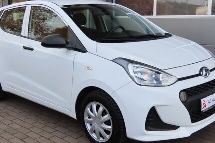 Hyundai i10 54.000 km 8.390 &euro; Stuttgart 70329