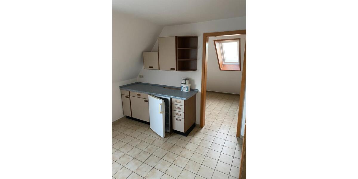Dachgeschoßwohnung Drochtersen - 5 Zimmer, 110 m&sup2;, 1.400&euro; | Angebot:25992615