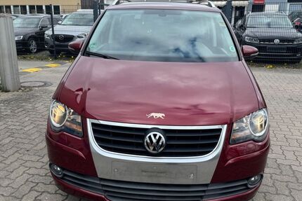 VW Touran 141.000 km 3.750 &euro; Stockelsdorf 23617
