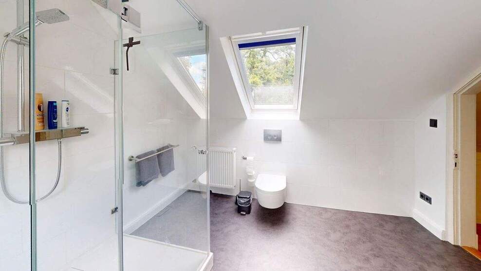 Renoviertes Altbau-Haus aus der Gründerzeit in Bauernhaus-Umgebung Alt-Osdorf 5 zimmer