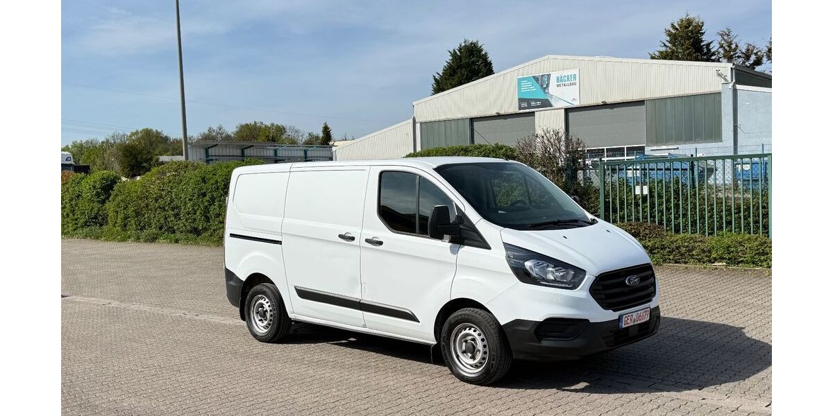 Ford Transit Custom 98.000 km 11.499 &euro; Kandel 76870