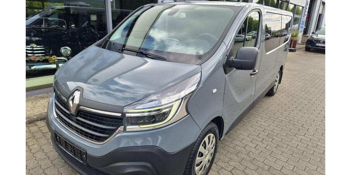 Renault Trafic 237.570 km 18.990 &euro; Ehringshausen 35630