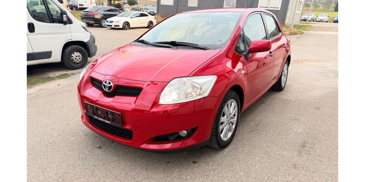 Toyota Auris 132.300 km 7.500 &euro; Aalen-Essingen 73457