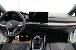 VW Golf VIII Variant 1.5 TSI R-Line LED+KAMERA+ACC 29.466 km 26.700 &euro; Hagenow 19230