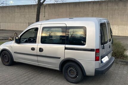 Opel Combo 188.700 km 3.200 &euro; Mainz 55118