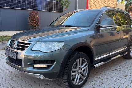 VW Touareg 301.000 km 4.200 &euro; Stadtlohn 48703
