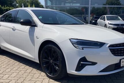 Opel Insignia 98.500 km 17.990 € Wismar 23970