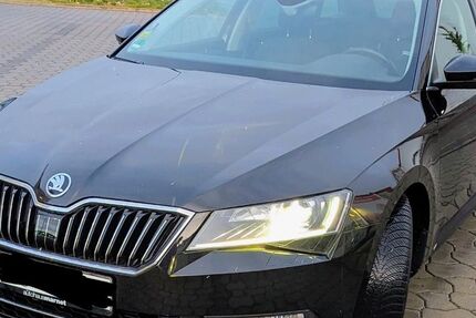 Skoda Superb 125.490 km 13.990 &euro; Langenau 89129