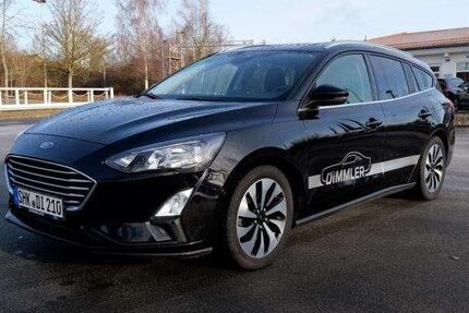 Ford Focus 60.000 km 14.900 &euro; Bürgel 07616