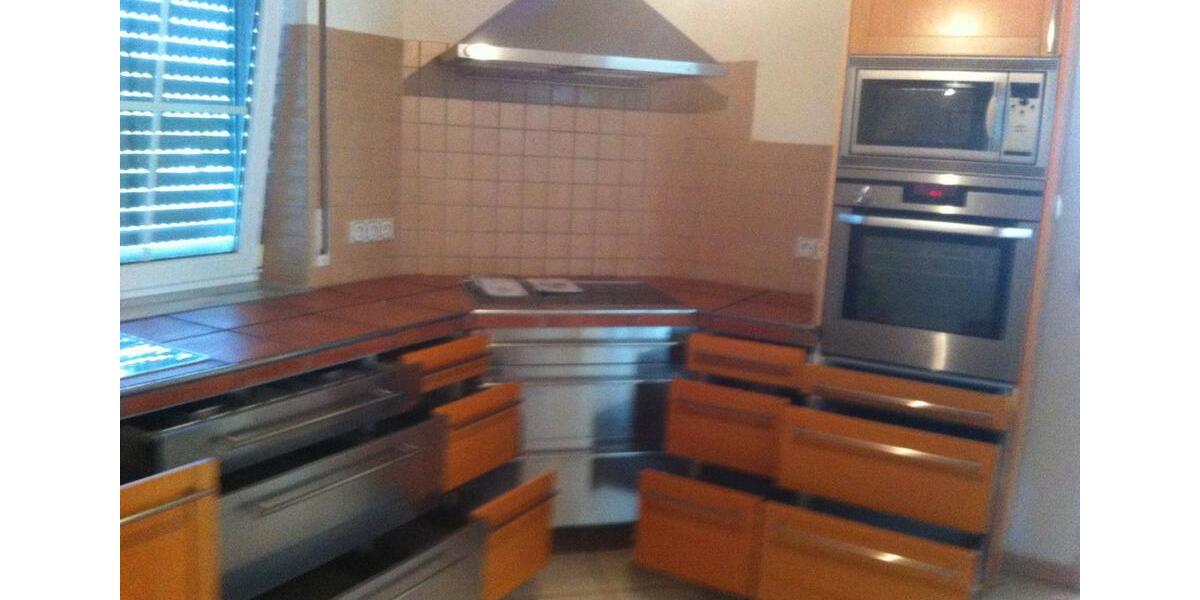 Einfamilienhaus Höxter - 7 Zimmer, 210 m&sup2;, 187.500&euro; | Angebot:27137104