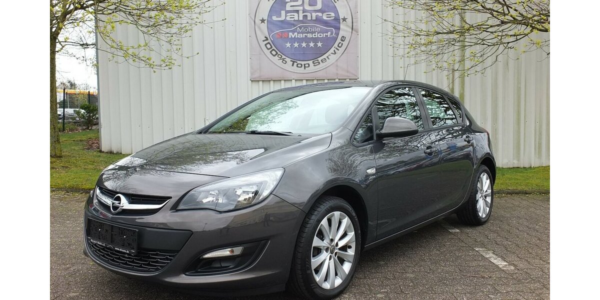 Opel Astra WM26: ACTIVE KLIMAANLAGE 17ZOLL LMF TEMPOMAT 92.855 km 6.904 &euro; Köln 50858