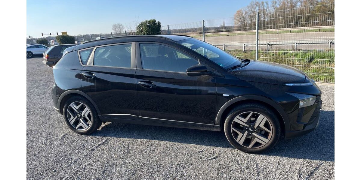 Hyundai BAYON 39.000 km 13.600 &euro; Karlsdorf-Neuthard 76689