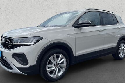 VW T-Cross 6.373 km 26.989 &euro; Bad Hersfeld 36251