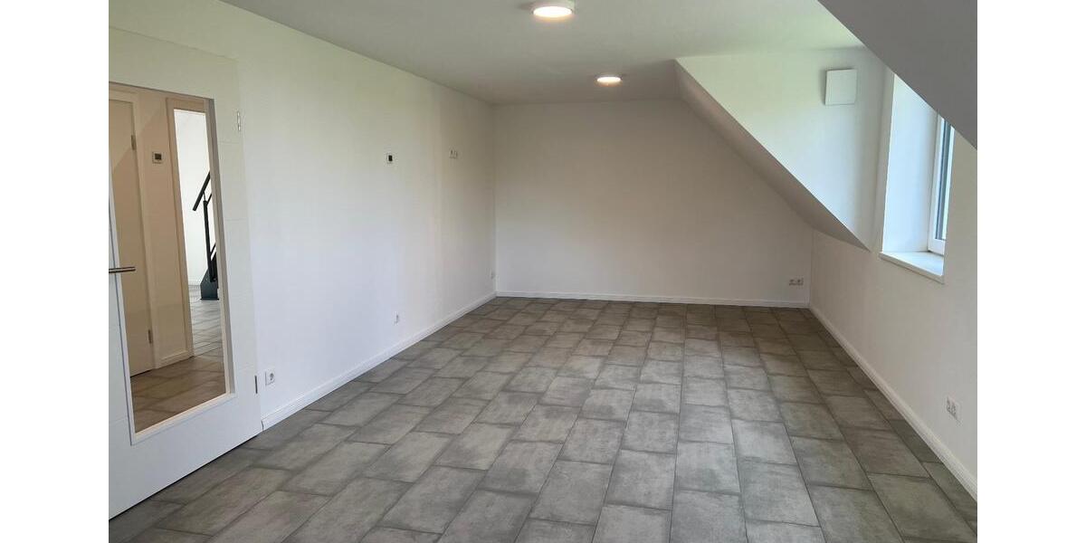 5 Zi. Wohnung - 112 qm Wohn-Nutzfläche in Unaften Handewitt 5 zimmer