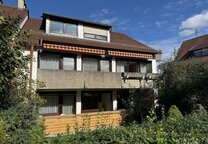 Tolles Dreifamilienhaus in Wangen mit doppelter Garage und attraktivem Vermietungspotential