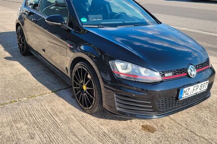 VW Golf 154.632 km 14.800 &euro; Kaiserslautern 67663