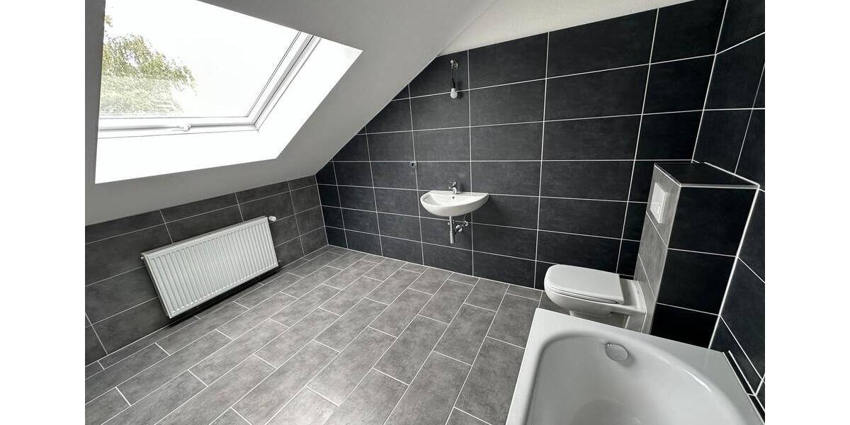 Einfamilienhaus Weiterstadt - 10 Zimmer, 370 m&sup2;, 775.000&euro; | Angebot:26338415