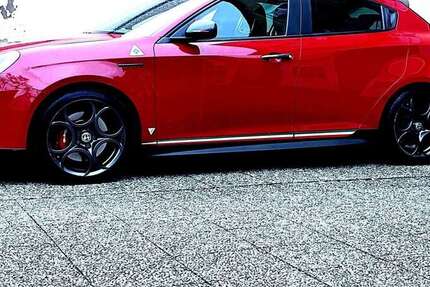 Alfa Romeo Giulietta 172.000 km 14.200 &euro; Buchen (Markt Erlbach) 91459