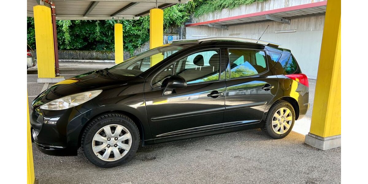 Peugeot 207 223.908 km 1.200 &euro; Laufenburg 79725