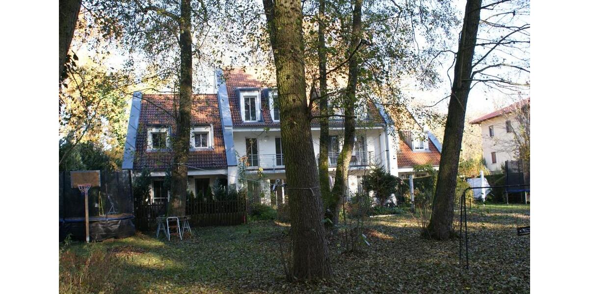 Eigentumswohnung mit Reihenhauscharakter > bezugsfrei < 3 zimmer