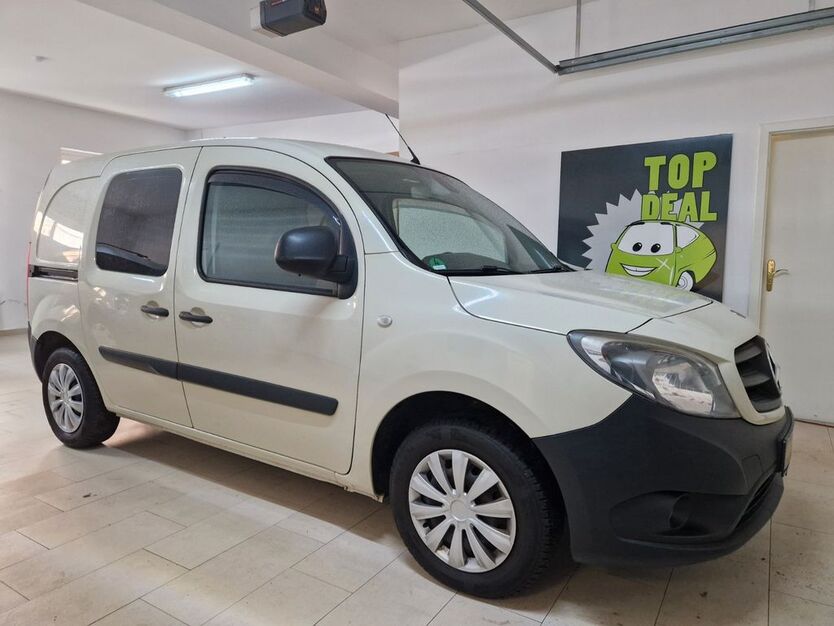 Mercedes-Benz Citan 198.000 km 6.650 € Dresden 01139