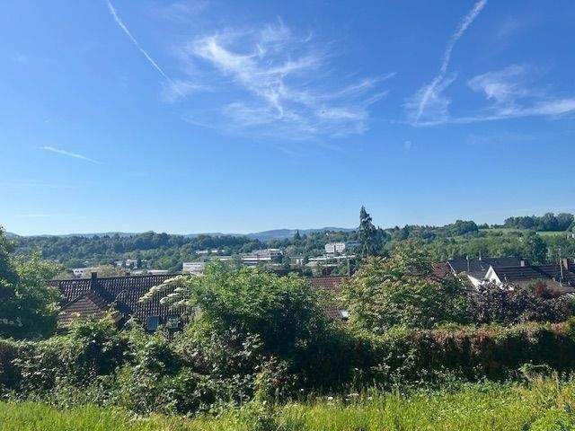 Freistehendes Einfamilienhaus mit viel Charme! 7 zimmer