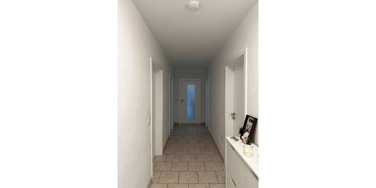 Etagenwohnung Uder - 4 Zimmer, 90 m&sup2;, 567&euro; | Angebot:26397565