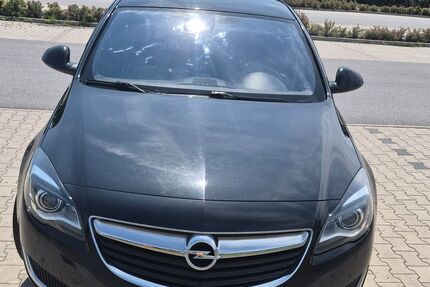 Opel Insignia 135.500 km 13.900 &euro; Testorf-Steinfort OT Schönhof 23936