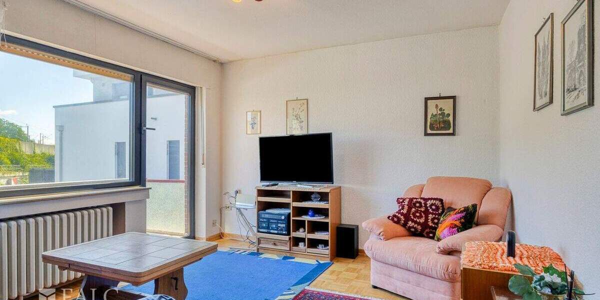 Reihenendhaus Köln Weiden - 5 Zimmer, 124 m&sup2;, 599.000&euro; | Angebot:23047571