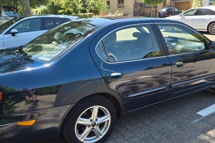 Nissan Maxima 270.000 km 2.700 &euro; Obersulm 74182