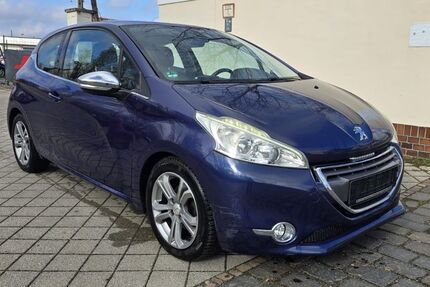 Peugeot 208 132.000 km 3.490 &euro; Leipzig - Ost 04328