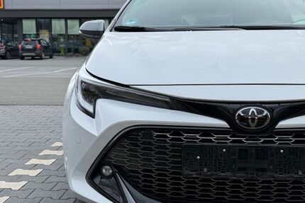 Toyota Corolla 23.000 km 29.900 &euro; Hahnheim 55278