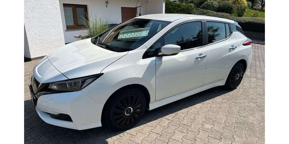 Nissan Leaf 72.500 km 12.990 &euro; Waldsolms 35647