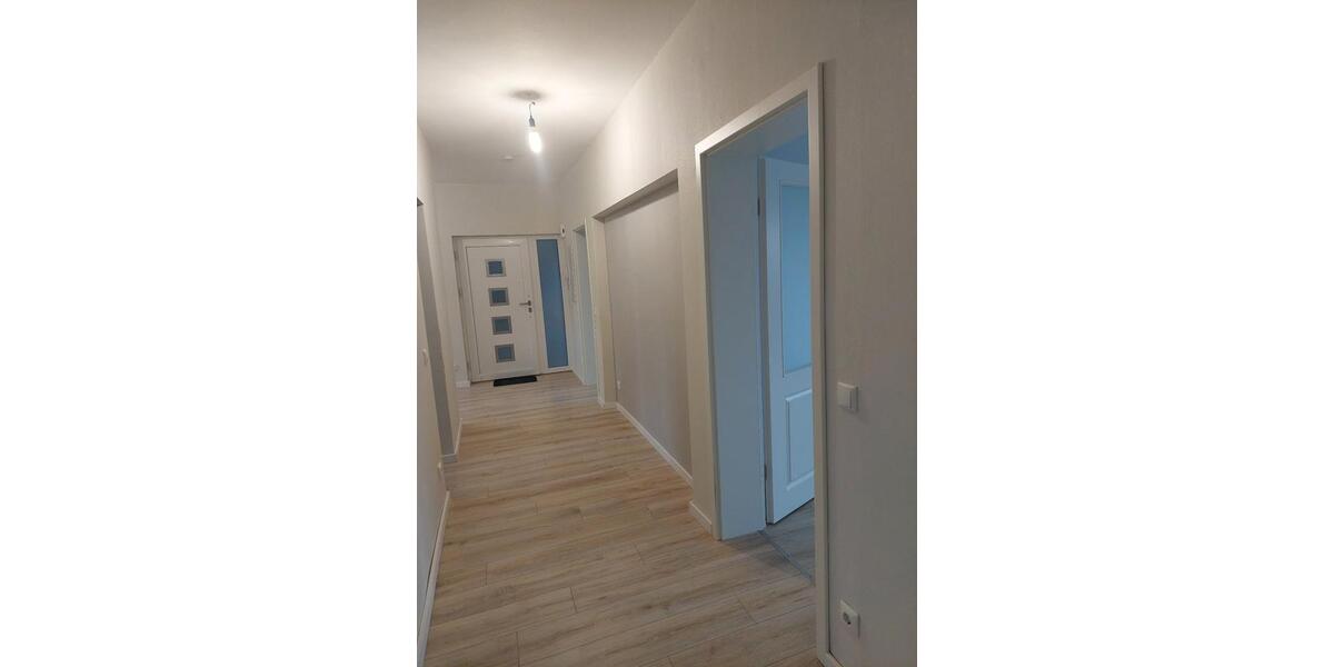 Etagenwohnung Wolfsburg - 3 Zimmer, 83 m&sup2;, 210.000&euro; | Angebot:25417124