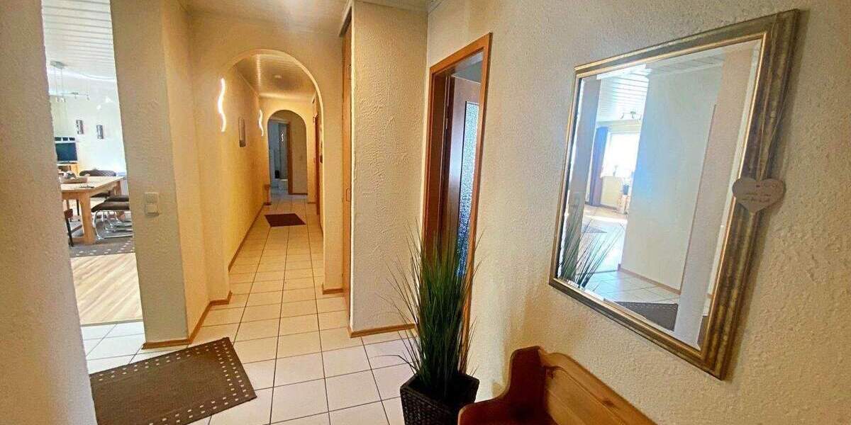 Etagenwohnung Sommerkahl - 4 Zimmer, 320.000&euro; | Angebot:26401962